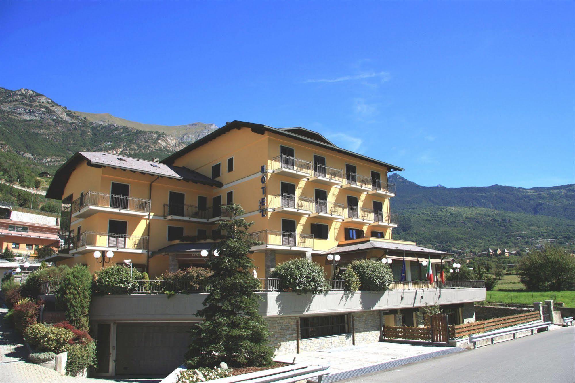 La Rocca Sport & Benessere Chatillon Exterior photo