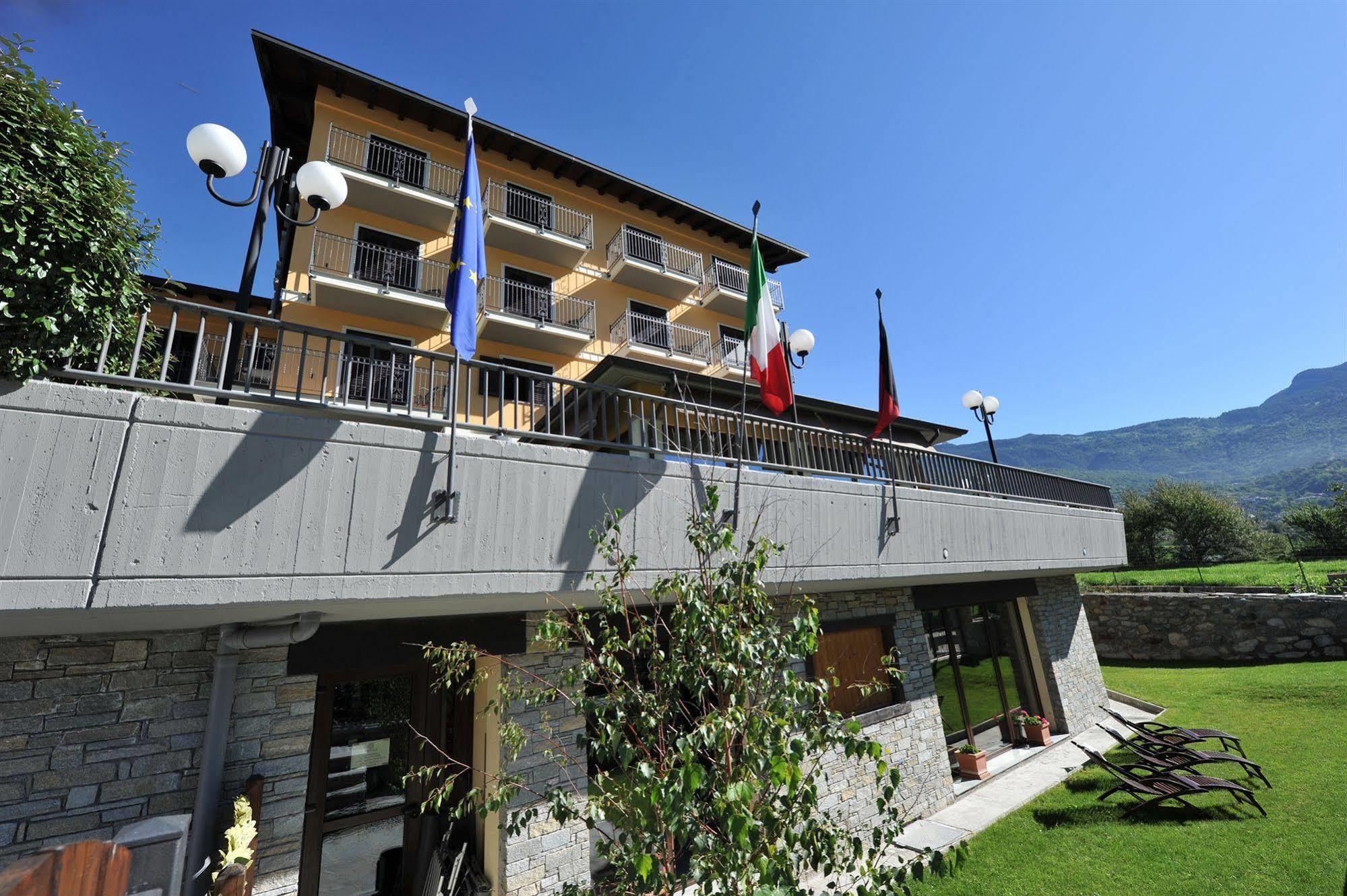 La Rocca Sport & Benessere Chatillon Exterior photo